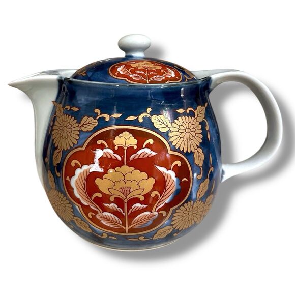 Vintage Arita Ware Red, Blue & Gold Floral Design Teapot  w/Lid and Tea Strainer - Picture 4 of 16